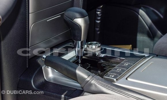 Acheter Import Voiture Toyota Land Cruiser Noir à Import - Dubai, Région de la Bouenza Acheter Import Voiture Toyota Land Cruiser Noir à Import - Dubai, Région de la Bouenza