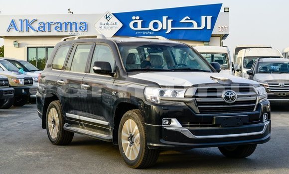 Acheter Import Voiture Toyota Land Cruiser Noir à Import - Dubai, Région de la Bouenza Acheter Import Voiture Toyota Land Cruiser Noir à Import - Dubai, Région de la Bouenza