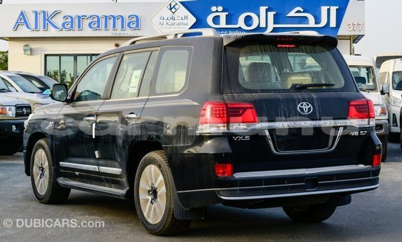 Acheter Import Voiture Toyota Land Cruiser Noir à Import - Dubai, Région de la Bouenza Acheter Import Voiture Toyota Land Cruiser Noir à Import - Dubai, Région de la Bouenza