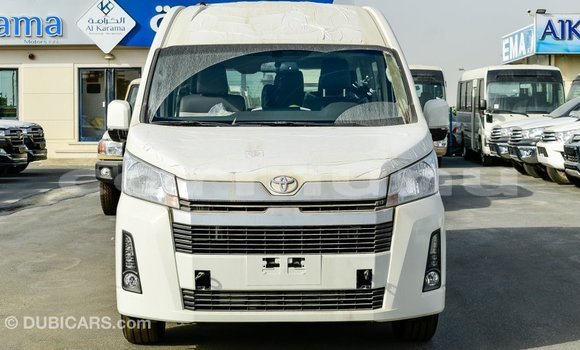Acheter Import Voiture Toyota Hiace Blanc à Import - Dubai, Région de la Bouenza Acheter Import Voiture Toyota Hiace Blanc à Import - Dubai, Région de la Bouenza