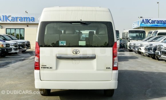 Acheter Import Voiture Toyota Hiace Blanc à Import - Dubai, Région de la Bouenza Acheter Import Voiture Toyota Hiace Blanc à Import - Dubai, Région de la Bouenza