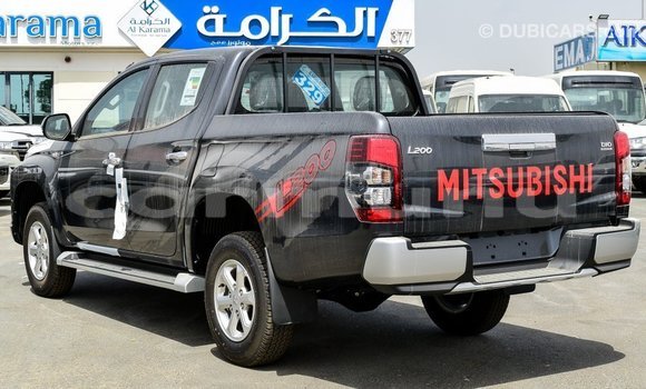 Acheter Import Voiture Mitsubishi L200 Autre à Import - Dubai, Région de la Bouenza Acheter Import Voiture Mitsubishi L200 Autre à Import - Dubai, Région de la Bouenza