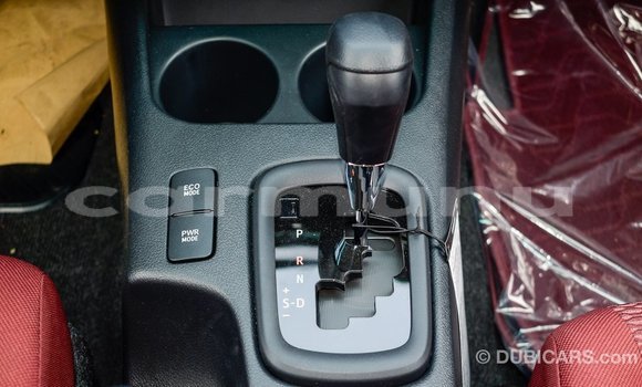 Acheter Import Voiture Toyota Hilux Blanc à Import - Dubai, Région de la Bouenza Acheter Import Voiture Toyota Hilux Blanc à Import - Dubai, Région de la Bouenza