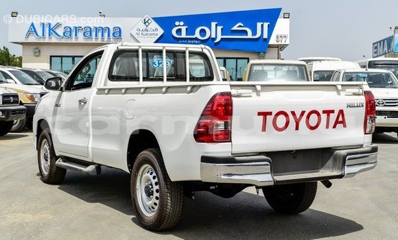 Acheter Import Voiture Toyota Hilux Blanc à Import - Dubai, Région de la Bouenza Acheter Import Voiture Toyota Hilux Blanc à Import - Dubai, Région de la Bouenza