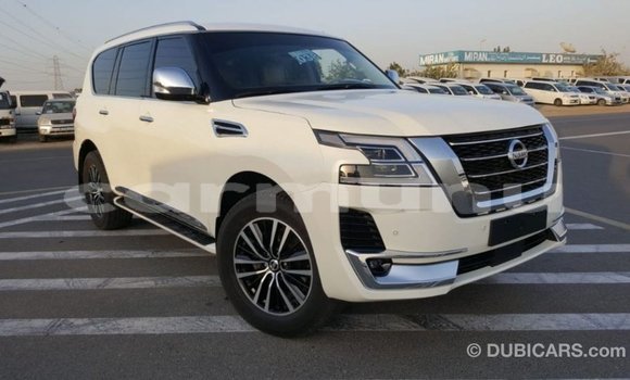 Buy Import Nissan Patrol White Car in Import - Dubai in Region of Bouenza Buy Import Nissan Patrol White Car in Import - Dubai in Region of Bouenza