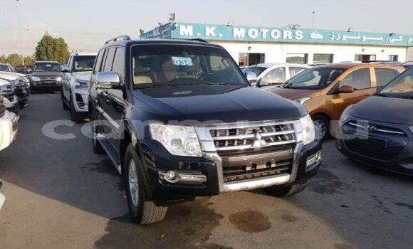 Buy Import Mitsubishi Pajero Black Car in Import - Dubai in Region of Bouenza Buy Import Mitsubishi Pajero Black Car in Import - Dubai in Region of Bouenza