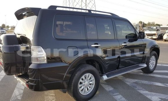 Buy Import Mitsubishi Pajero Black Car in Import - Dubai in Region of Bouenza Buy Import Mitsubishi Pajero Black Car in Import - Dubai in Region of Bouenza