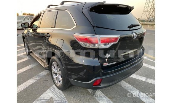 Buy Import Toyota Highlander Black Car in Import - Dubai in Region of Bouenza Buy Import Toyota Highlander Black Car in Import - Dubai in Region of Bouenza