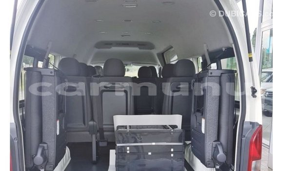 Buy Import Toyota Hiace White Car in Import - Dubai in Region of Bouenza Buy Import Toyota Hiace White Car in Import - Dubai in Region of Bouenza