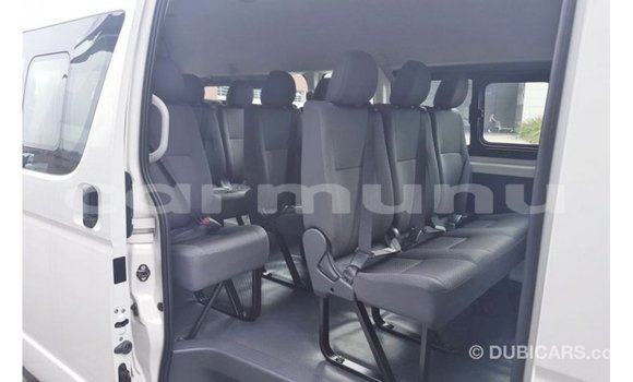 Buy Import Toyota Hiace White Car in Import - Dubai in Region of Bouenza Buy Import Toyota Hiace White Car in Import - Dubai in Region of Bouenza