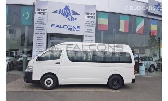 Buy Import Toyota Hiace White Car in Import - Dubai in Region of Bouenza Buy Import Toyota Hiace White Car in Import - Dubai in Region of Bouenza