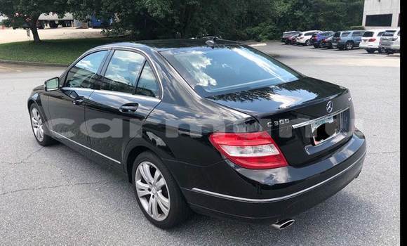 Buy Used Mercedes-Benz C-klasse Beige Car in Brazzaville in Municipality of Brazzaville Buy Used Mercedes-Benz C-klasse Beige Car in Brazzaville in Municipality of Brazzaville