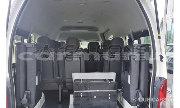 Buy Import Toyota Hiace White Car in Import - Dubai in Region of Bouenza Buy Import Toyota Hiace White Car in Import - Dubai in Region of Bouenza