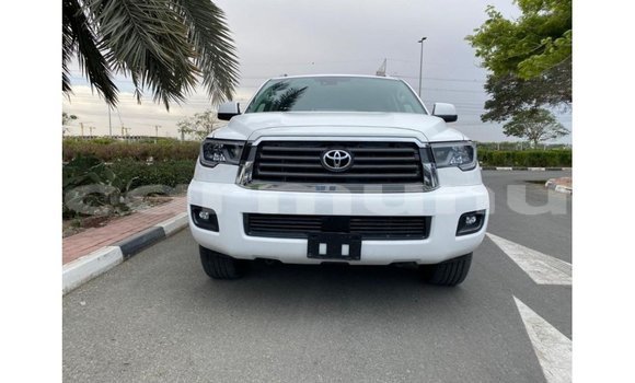 Buy Import Toyota Sequoia White Car in Import - Dubai in Region of Bouenza Buy Import Toyota Sequoia White Car in Import - Dubai in Region of Bouenza