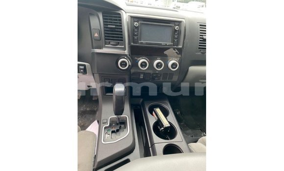 Buy Import Toyota Sequoia White Car in Import - Dubai in Region of Bouenza Buy Import Toyota Sequoia White Car in Import - Dubai in Region of Bouenza