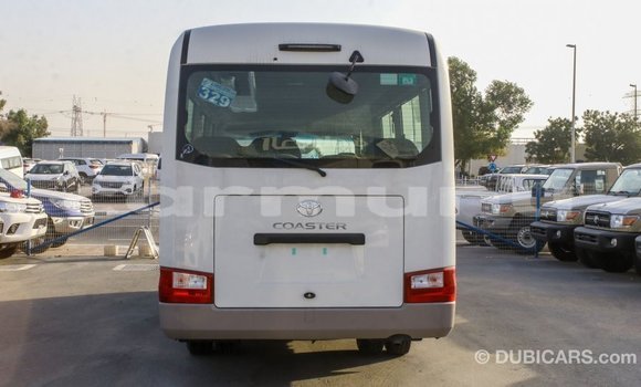 Acheter Import Voiture Toyota Coaster Blanc à Import - Dubai, Région de la Bouenza Acheter Import Voiture Toyota Coaster Blanc à Import - Dubai, Région de la Bouenza