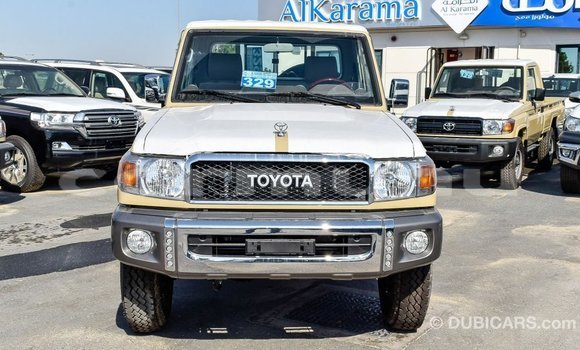 Acheter Import Voiture Toyota Land Cruiser Beige à Import - Dubai, Région de la Bouenza Acheter Import Voiture Toyota Land Cruiser Beige à Import - Dubai, Région de la Bouenza