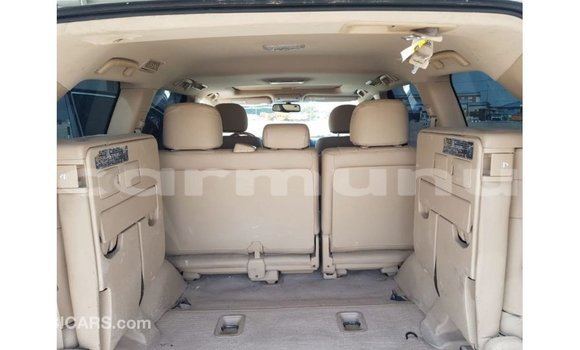 Buy Import Toyota Land Cruiser White Car in Import - Dubai in Region of Bouenza Buy Import Toyota Land Cruiser White Car in Import - Dubai in Region of Bouenza
