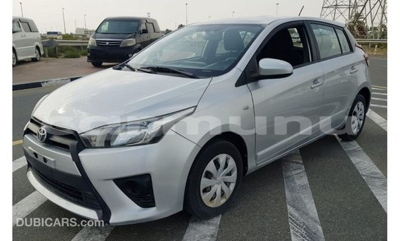 Acheter Import Voiture Toyota Yaris Autre à Import - Dubai, Région de la Bouenza Acheter Import Voiture Toyota Yaris Autre à Import - Dubai, Région de la Bouenza