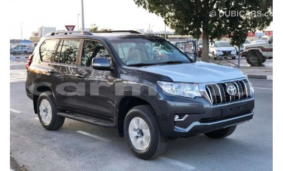 Acheter Import Voiture Toyota Prado Noir à Import - Dubai, Région de la Bouenza Acheter Import Voiture Toyota Prado Noir à Import - Dubai, Région de la Bouenza