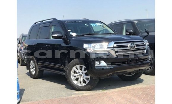 Buy Import Toyota Land Cruiser Black Car in Import - Dubai in Region of Bouenza Buy Import Toyota Land Cruiser Black Car in Import - Dubai in Region of Bouenza