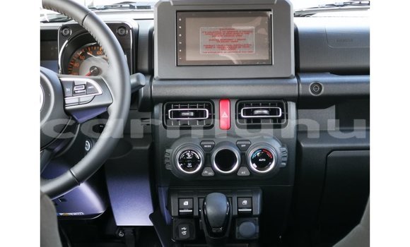Buy Import Suzuki Jimny Green Car in Import - Dubai in Region of Bouenza Buy Import Suzuki Jimny Green Car in Import - Dubai in Region of Bouenza