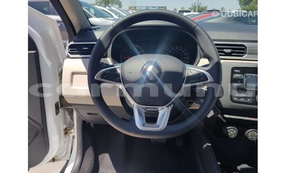 Buy Import Renault 19 White Car in Import - Dubai in Region of Bouenza Buy Import Renault 19 White Car in Import - Dubai in Region of Bouenza