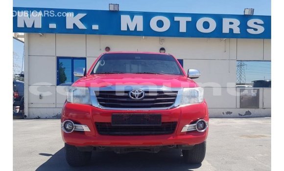 Acheter Import Voiture Toyota Hilux Rouge à Import - Dubai, Région de la Bouenza Acheter Import Voiture Toyota Hilux Rouge à Import - Dubai, Région de la Bouenza
