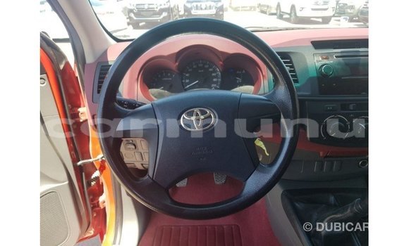 Acheter Import Voiture Toyota Hilux Rouge à Import - Dubai, Région de la Bouenza Acheter Import Voiture Toyota Hilux Rouge à Import - Dubai, Région de la Bouenza