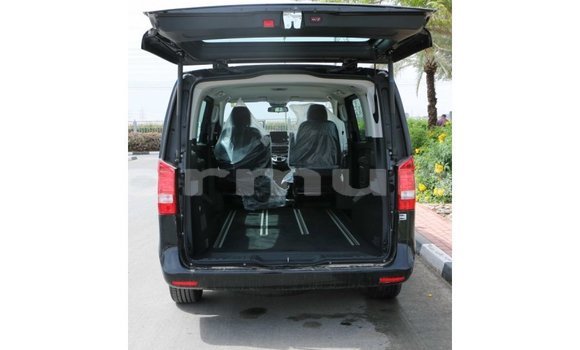 Buy Import Mercedes-Benz 250 Black Car in Import - Dubai in Region of Bouenza Buy Import Mercedes-Benz 250 Black Car in Import - Dubai in Region of Bouenza