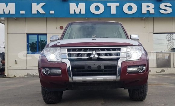 Acheter Import Voiture Mitsubishi Pajero Rouge à Import - Dubai, Région de la Bouenza Acheter Import Voiture Mitsubishi Pajero Rouge à Import - Dubai, Région de la Bouenza