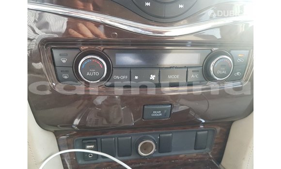 Buy Import Toyota Land Cruiser Beige Car in Import - Dubai in Region of Bouenza Buy Import Toyota Land Cruiser Beige Car in Import - Dubai in Region of Bouenza