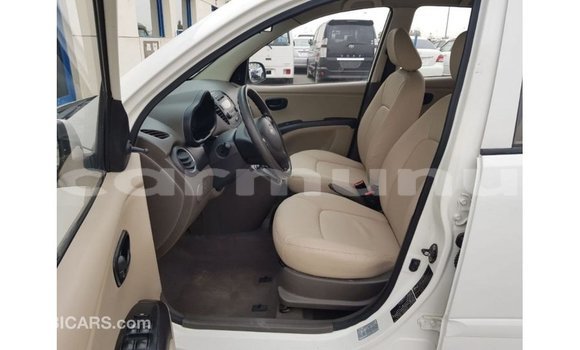 Buy Import Hyundai i10 White Car in Import - Dubai in Region of Bouenza Buy Import Hyundai i10 White Car in Import - Dubai in Region of Bouenza