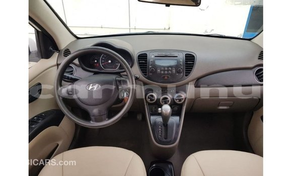 Buy Import Hyundai i10 White Car in Import - Dubai in Region of Bouenza Buy Import Hyundai i10 White Car in Import - Dubai in Region of Bouenza