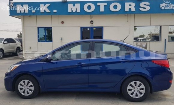 Acheter Import Voiture Hyundai Accent Bleu à Import - Dubai, Région de la Bouenza Acheter Import Voiture Hyundai Accent Bleu à Import - Dubai, Région de la Bouenza
