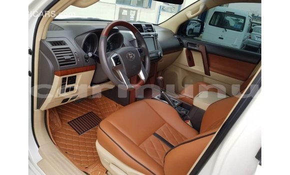 Buy Import Toyota Prado White Car in Import - Dubai in Region of Bouenza Buy Import Toyota Prado White Car in Import - Dubai in Region of Bouenza