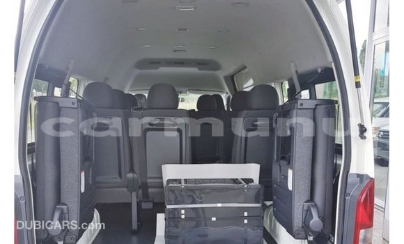 Buy Import Toyota Hiace White Car in Import - Dubai in Region of Bouenza Buy Import Toyota Hiace White Car in Import - Dubai in Region of Bouenza