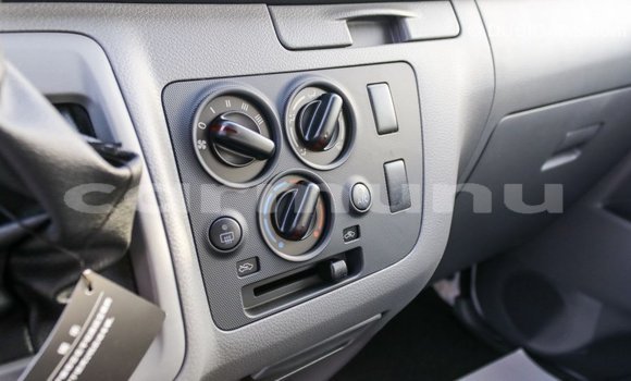 Acheter Import Voiture Nissan Urvan Blanc à Import - Dubai, Région de la Bouenza Acheter Import Voiture Nissan Urvan Blanc à Import - Dubai, Région de la Bouenza