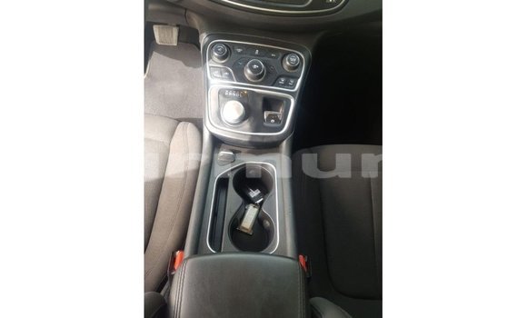Buy Import Chrysler 200 White Car in Import - Dubai in Region of Bouenza Buy Import Chrysler 200 White Car in Import - Dubai in Region of Bouenza