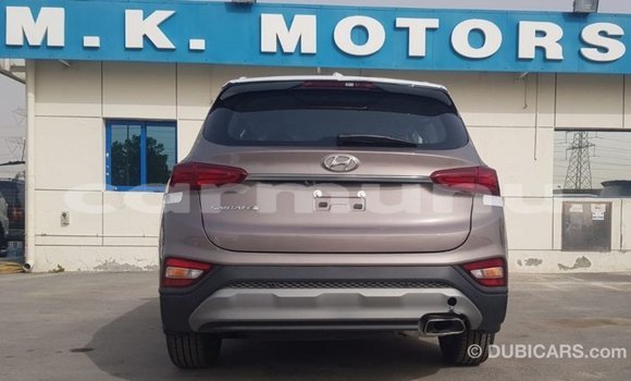Buy Import Hyundai Santa Fe Other Car in Import - Dubai in Region of Bouenza Buy Import Hyundai Santa Fe Other Car in Import - Dubai in Region of Bouenza