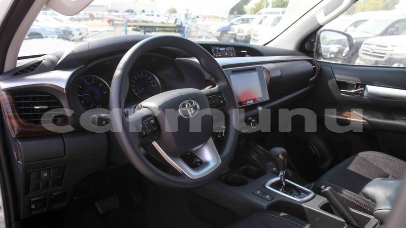 Big with watermark toyota hilux region de la bouenza import dubai 3543