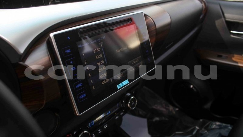 Big with watermark toyota hilux region de la bouenza import dubai 3543