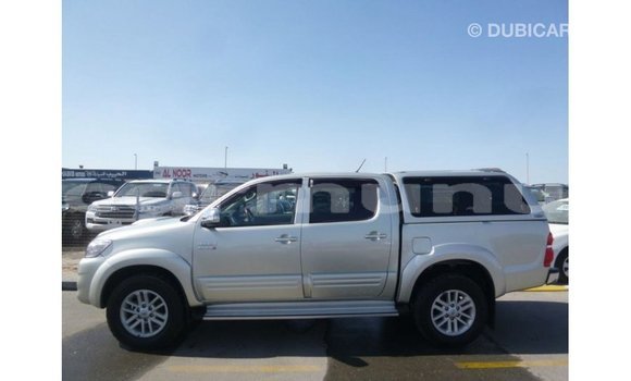 Acheter Import Voiture Toyota Hilux Autre à Import - Dubai, Région de la Bouenza Acheter Import Voiture Toyota Hilux Autre à Import - Dubai, Région de la Bouenza