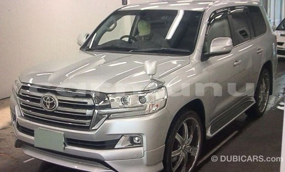 Buy Import Toyota Land Cruiser Other Car in Import - Dubai in Region of Bouenza Buy Import Toyota Land Cruiser Other Car in Import - Dubai in Region of Bouenza