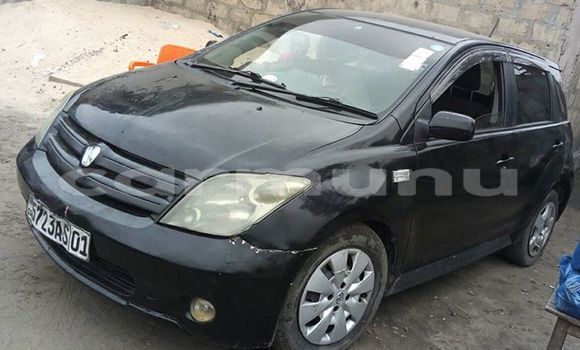 Acheter Occasion Voiture Toyota IST Noir à Brazzaville, Commune de Brazzaville