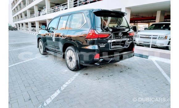 Acheter Import Voiture Lexus LX Noir à Import - Dubai, Région de la Bouenza