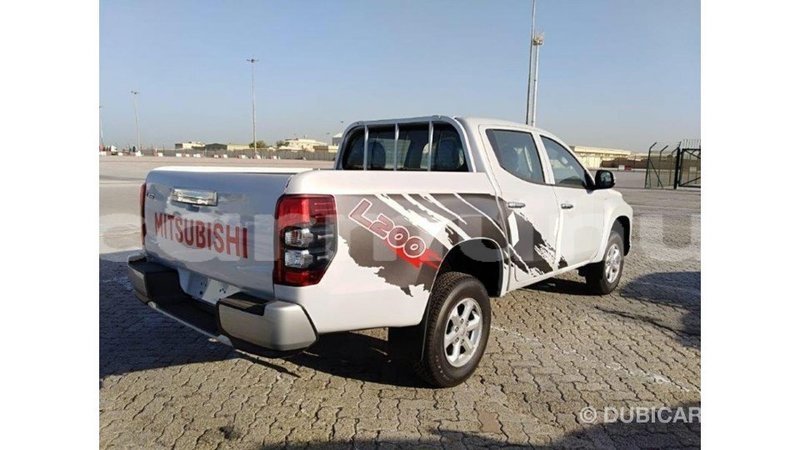 Big with watermark mitsubishi l200 region of bouenza import dubai 3600