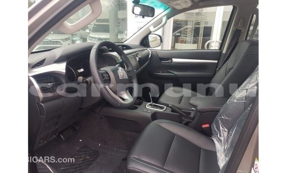 Buy Import Toyota Hilux Other Car in Import - Dubai in Region of Bouenza Buy Import Toyota Hilux Other Car in Import - Dubai in Region of Bouenza