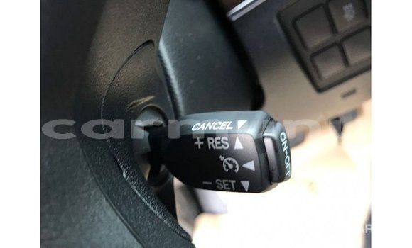 Acheter Import Voiture Toyota Land Cruiser Noir à Import - Dubai, Région de la Bouenza Acheter Import Voiture Toyota Land Cruiser Noir à Import - Dubai, Région de la Bouenza