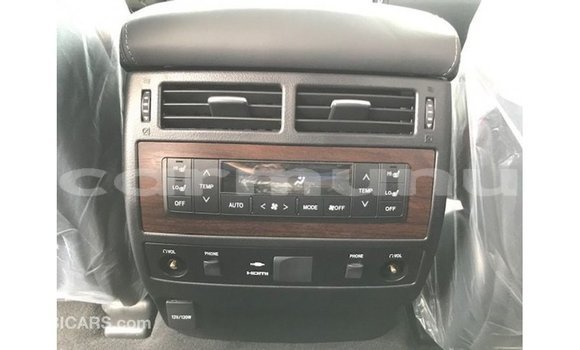 Acheter Import Voiture Toyota Land Cruiser Noir à Import - Dubai, Région de la Bouenza Acheter Import Voiture Toyota Land Cruiser Noir à Import - Dubai, Région de la Bouenza